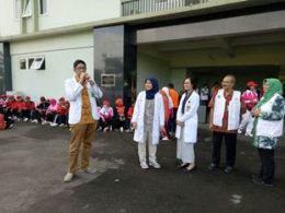 Senam Sehat dan Penyuluhan Kesehatan Bersama Paguyuban Lansia RSST dan PWRI Cabang Klaten