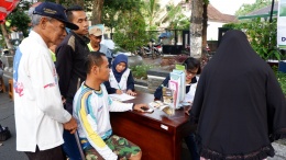 Stand Kesehatan RSST di Car Free Day Klaten “Kenali TANDAnya, Kendalikan DIABETESnya”