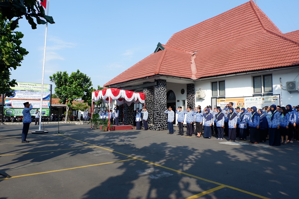 Upacara Bendera Peringatan Hari KORPRI Ke 48 Tahun 2019