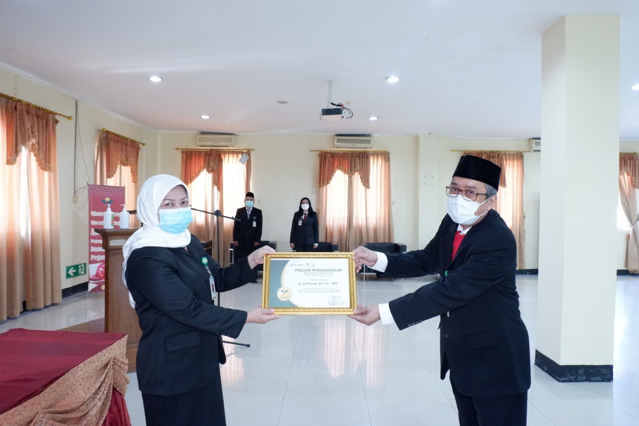 Serah Terima Jabatan Plt. Direktur Pelayanan Medik, Keperawatan dan Penunjang